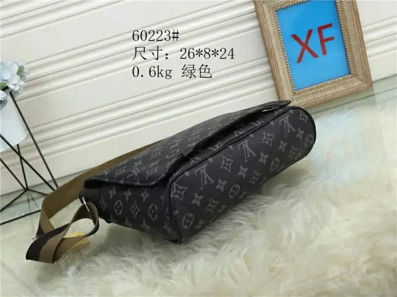 louis vuitton mini sac a main pour homme s_10a4b132